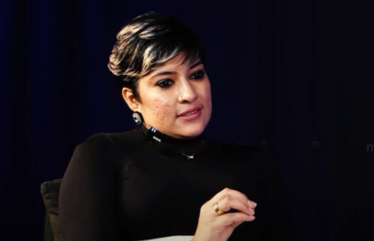 Saara Abeywardane : ‘මගේ ඇතුළේ සම්ප්‍රදායික ගැහැනියක් ඉන්නවා එයාව හැමෝටම පෙන්වන්නෙ නැහැ’