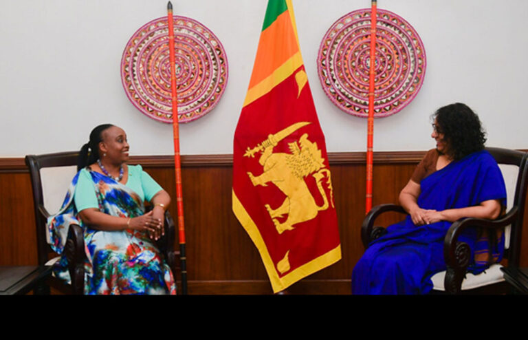 අගමැතිනිය සහ ශ්‍රී ලංකාවේ රුවන්ඩා මහ කොමසාරිස්වරිය අතර හමුවක්