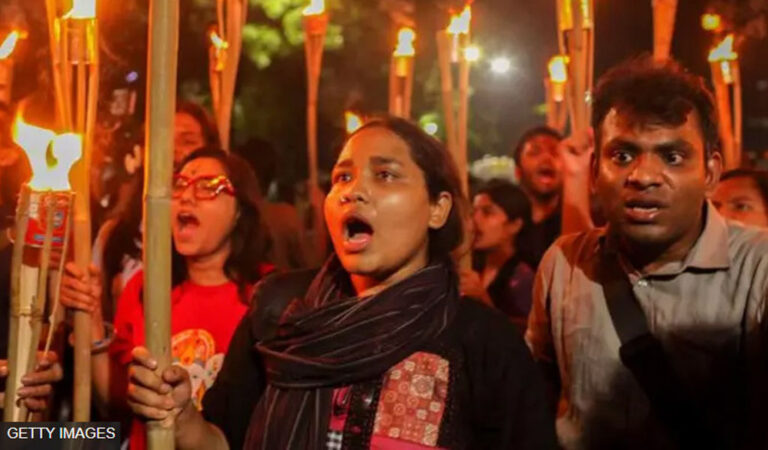 ලිංගික අපරාධයකට ලක්වූ 8 හැවිරිදි දැරියක මියයාමෙන් පසු බංග්ලාදේශයේ දැඩි විරෝධතා