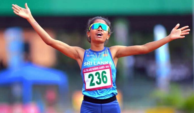 තරුෂිගෙන් රන් පදක්කමක්