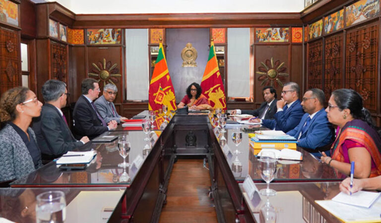 හරිනි IMF අතර හමුවක්