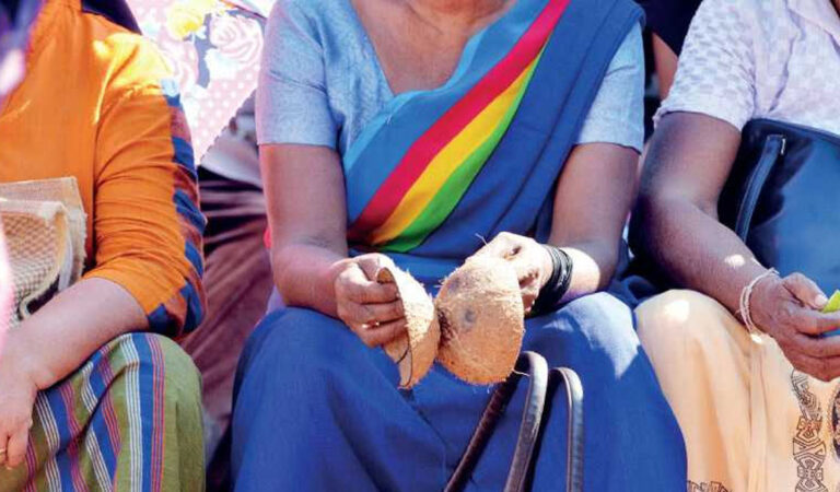මෙරට කාන්තාවන් ගෙන් ලක්ෂ 65ක් අක්‍රියයි !