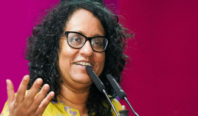 මැතිවරණ නීති උල්ලංඝණය කිරීමේ අදහසකින් නෙවෙයි මම ඒ ප්‍රකාශය කළේ – අගමැතිනිය කියයි