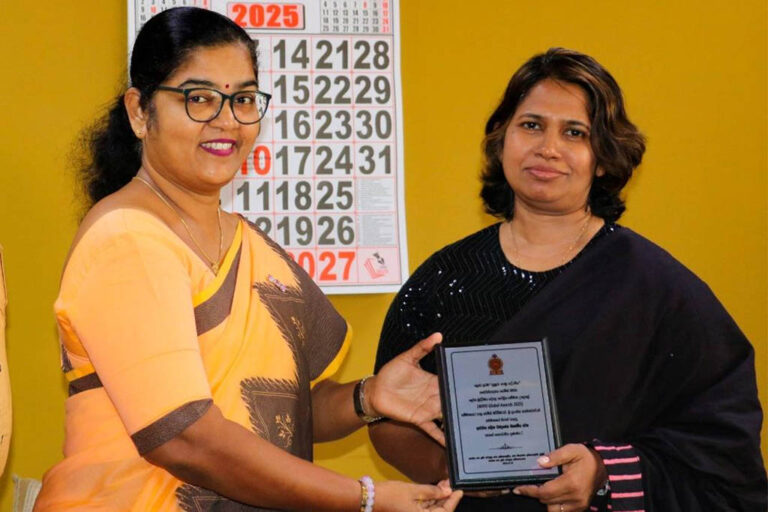 ආචාර්ය නදීශා චන්ද්‍රසේන, ඇමතිනී පෝල්රාජ් හමුවෙයි