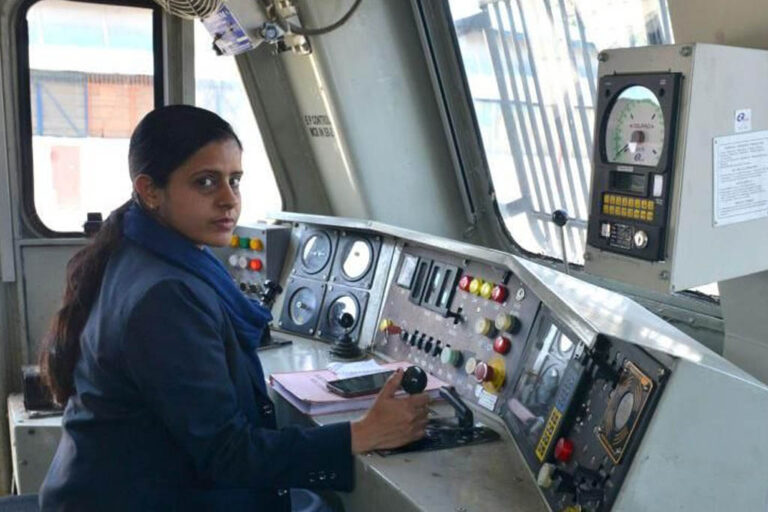 දුම්රිය සේවයට කාන්තාවෝ : කැබිනට් අනුමැතිය ලැබෙයි