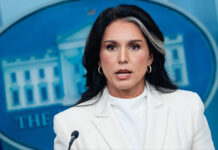 අමෙරිකාවේ බුද්ධි අංශ ප්රධානී ඉල්ලා අස්වෙයි