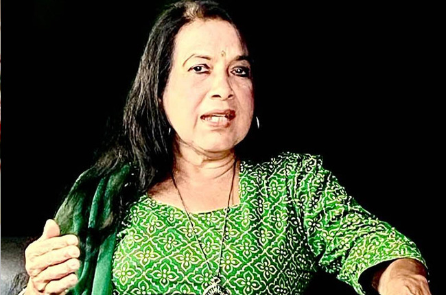 ප්‍රවීණ රංගන ශිල්පිනී චන්දි රසිකා අසාධ්‍ය තත්ත්වයෙන් රෝහල්ගත කෙරේ – ප්‍රතිකාර සඳහා ඔබගේ සහය පතයි